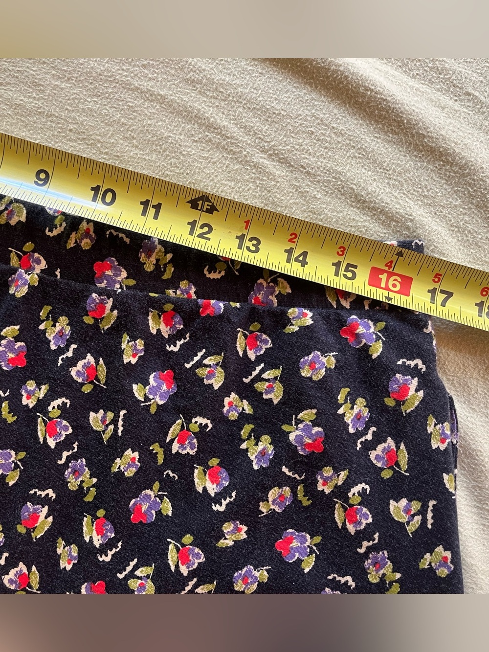 Toad&Co Black Floral Skirt Size L - Picture 6 of 6